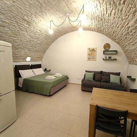 Corte Pietrantica - Charming Rooms & Suites Giovinazzo Kültér fotó