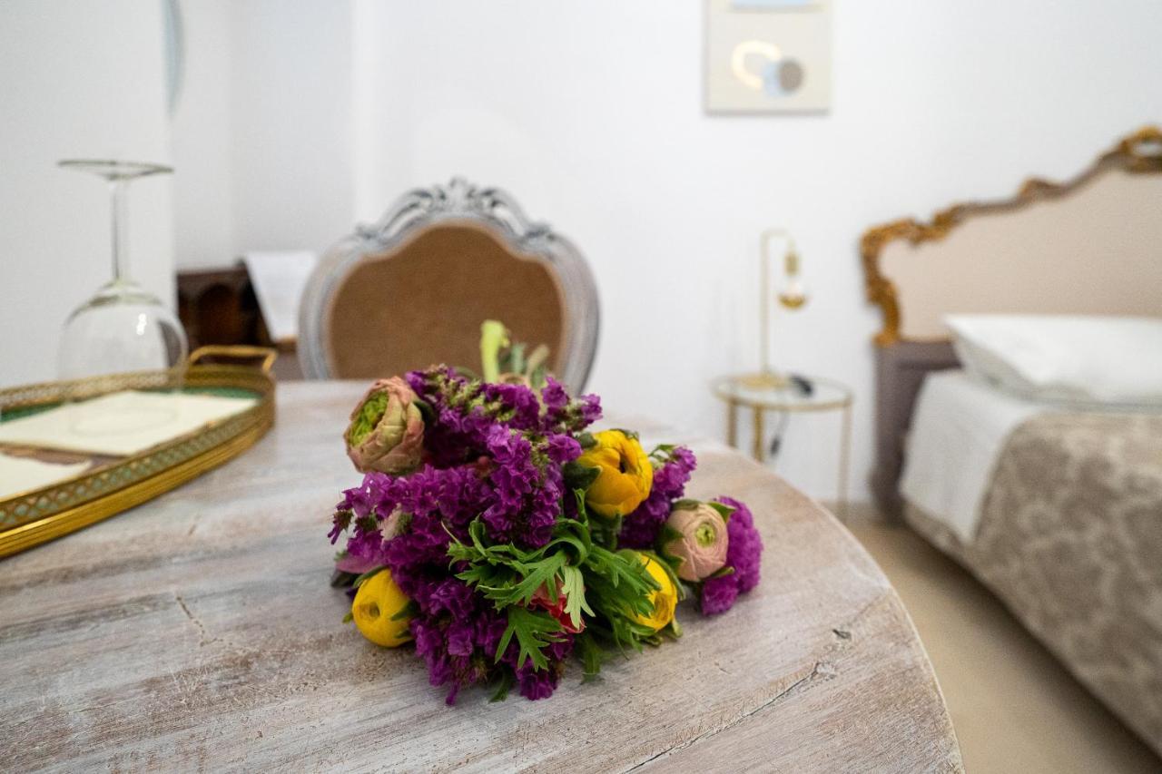 Corte Pietrantica - Charming Rooms & Suites Giovinazzo Kültér fotó