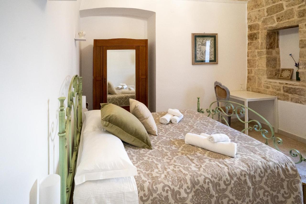 Corte Pietrantica - Charming Rooms & Suites Giovinazzo Kültér fotó