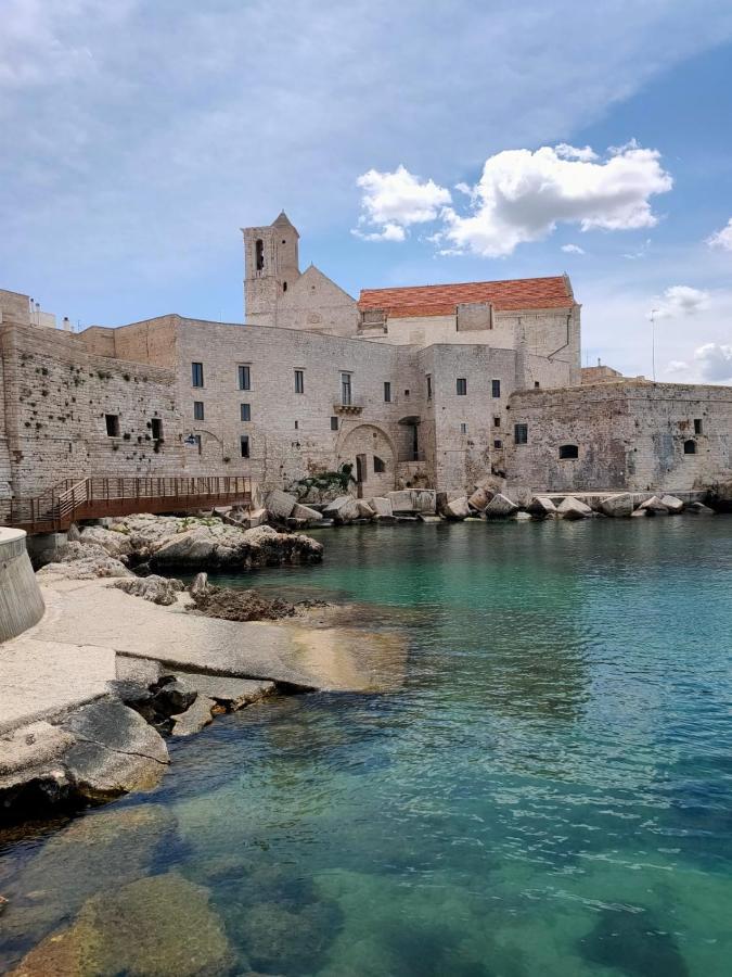 Corte Pietrantica - Charming Rooms & Suites Giovinazzo Kültér fotó
